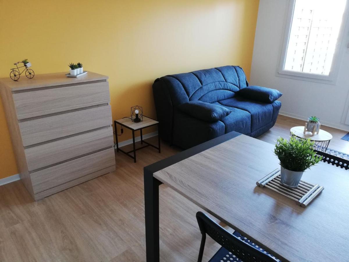 Studios Les 3 Eclats Saint-Laurent-sur-Sèvre Esterno foto
