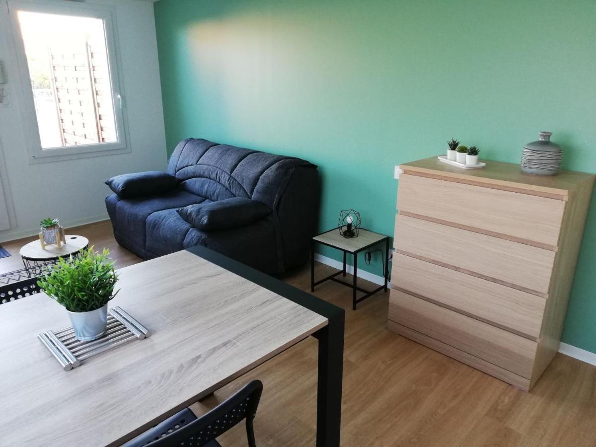 Studios Les 3 Eclats Saint-Laurent-sur-Sèvre Esterno foto