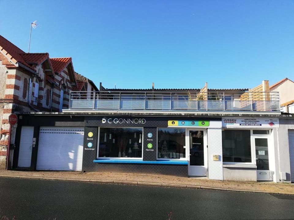 Studios Les 3 Eclats Saint-Laurent-sur-Sèvre Esterno foto